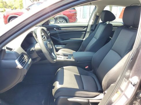 Used 2021 Honda Accord LX image 5