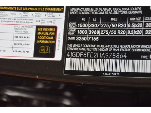 Used 2017 Mercedes-Benz GLS 450 4MATIC image 26