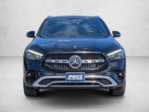 Used 2025 Mercedes-Benz GLA 250 image 2