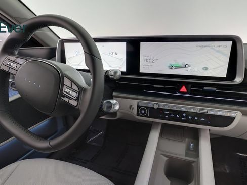 Used 2025 Hyundai Ioniq 6 SEL RWD image 25