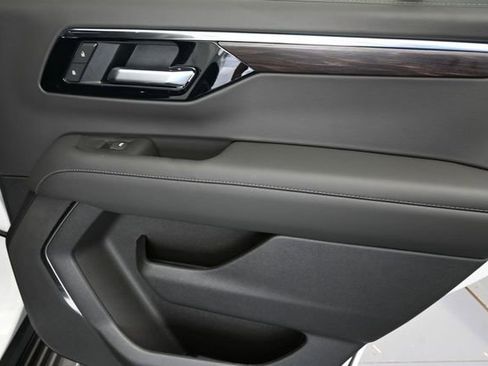 New 2026 Chevrolet Tahoe LS w/ Max Trailering Package AWD/4WD image 29