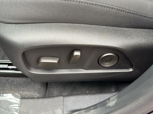 New 2026 GMC Terrain AT4 w/ Convenience Package III image 8