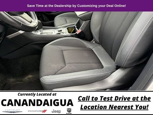 Used 2020 Subaru Forester Premium image 8