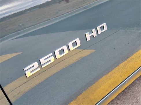 New 2026 Chevrolet Silverado 2500 LTZ w/ LTZ Premium Package image 15