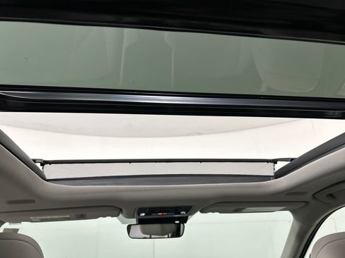 Used 2024 Toyota Grand Highlander Platinum image 27