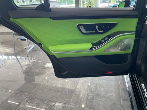 New 2026 Mercedes-Benz S 63 AMG S image 33