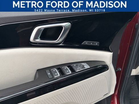 Used 2024 Kia Carnival SX Prestige image 10