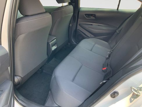 Used 2023 Toyota Corolla LE w/ LE Convenience Package FWD image 18
