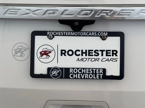 Used 2018 Ford Explorer Platinum AWD/4WD image 36