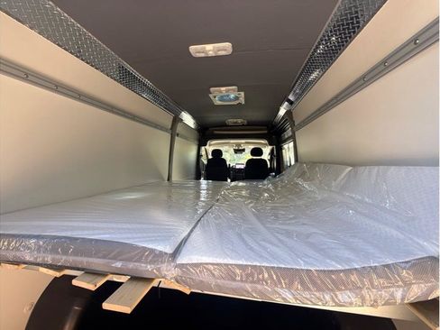 Used 2023 RAM ProMaster 2500 w/ Driver Convenience Group FWD image 17