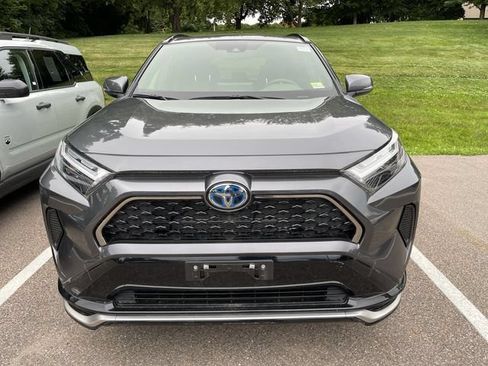 Used 2023 Toyota RAV4 SE w/ Weather & Moonroof Package AWD/4WD image 3