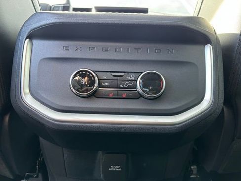New 2026 Ford Expedition Tremor image 17