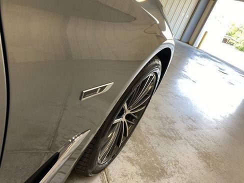 Used 2023 BMW 530e w/ Premium Package RWD image 15