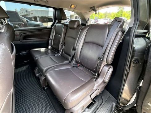 Used 2018 Honda Odyssey EX-L image 19
