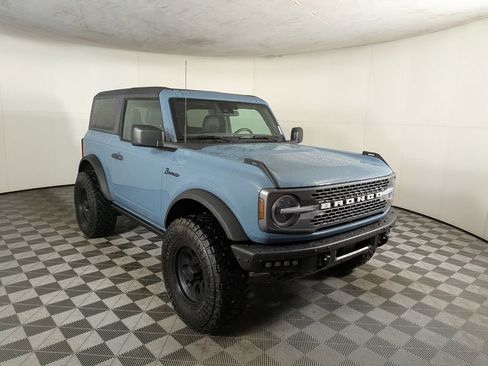 Used 2022 Ford Bronco Badlands AWD/4WD image 5