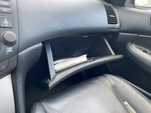 Used 2005 Honda Accord EX-L image 24