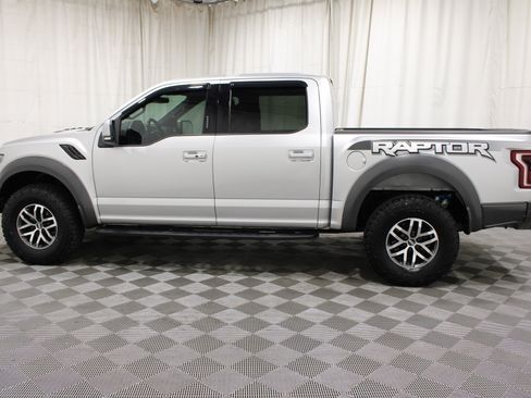 Used 2017 Ford F150 Raptor w/ Equipment Group 802A Luxury AWD/4WD image 34