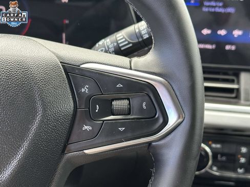 Used 2024 Chevrolet Trax LT w/ Driver Confidence Package FWD image 20