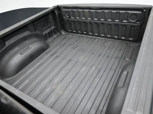 Used 2023 RAM 1500 Laramie AWD/4WD image 43