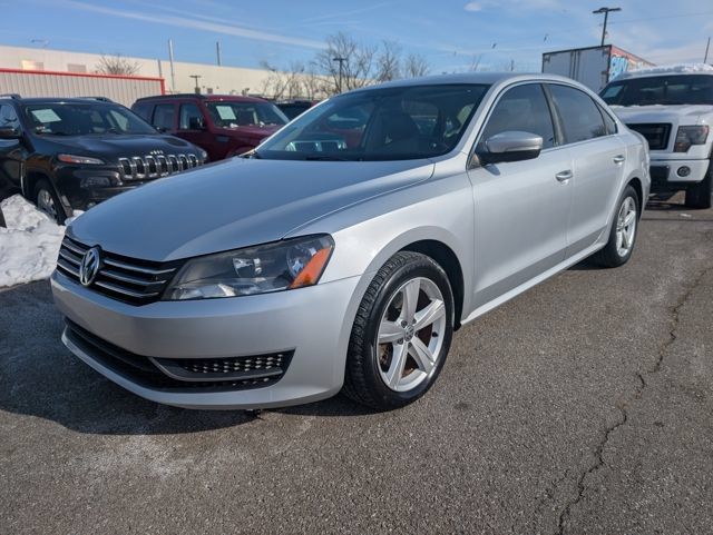 Used 2013 Volkswagen Passat 2.5 SE FWD image 3