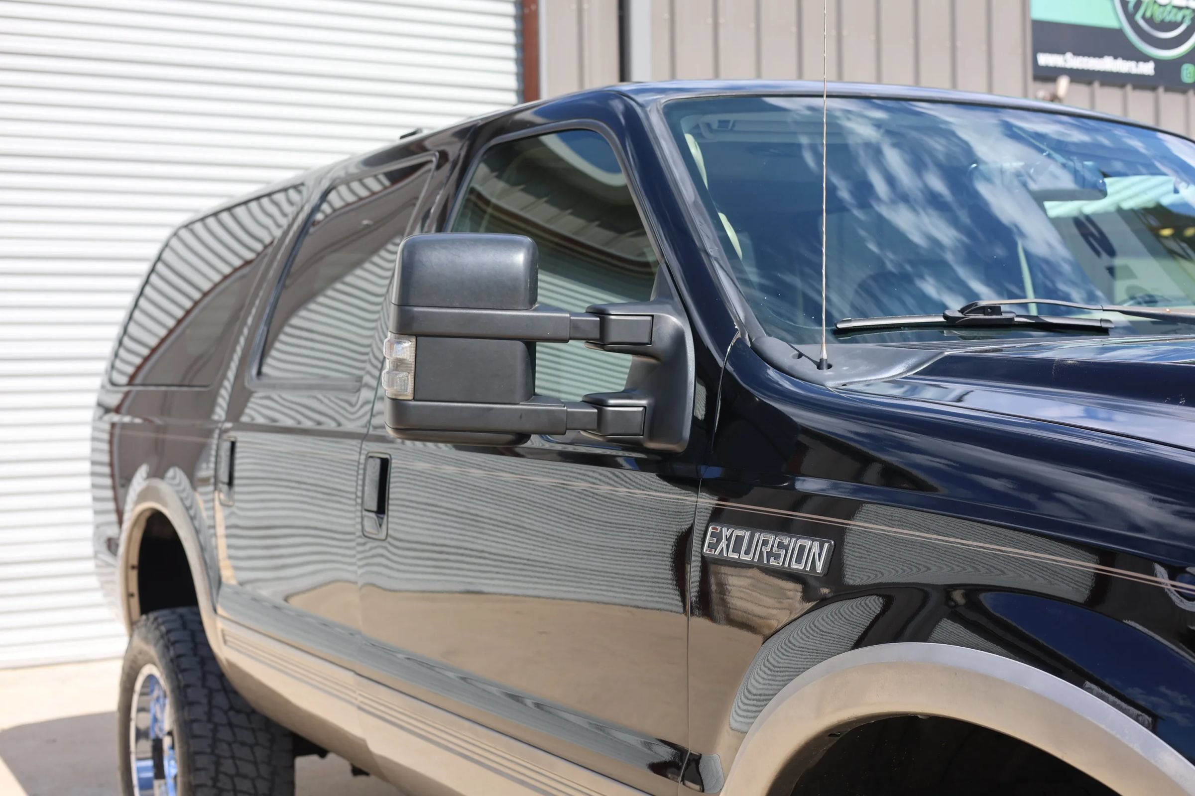 Used 2005 Ford Excursion Eddie Bauer AWD/4WD image 17