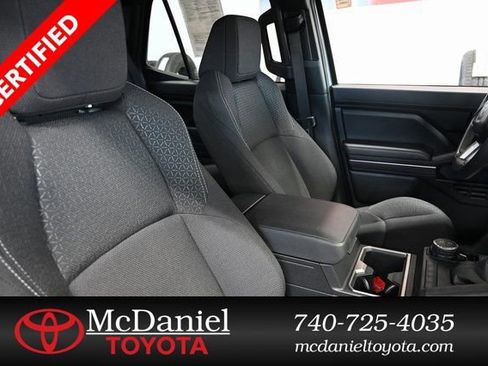 Certified 2025 Toyota 4Runner SR5 AWD/4WD image 9