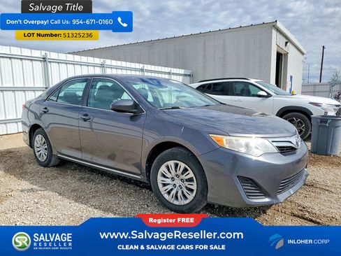 Used 2014 Toyota Camry LE FWD image 5