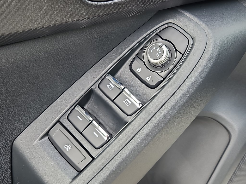 New 2026 Subaru Crosstrek 2.5i Limited AWD/4WD image 22