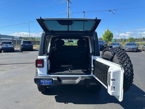 Used 2020 Jeep Wrangler Unlimited Sport AWD/4WD image 11
