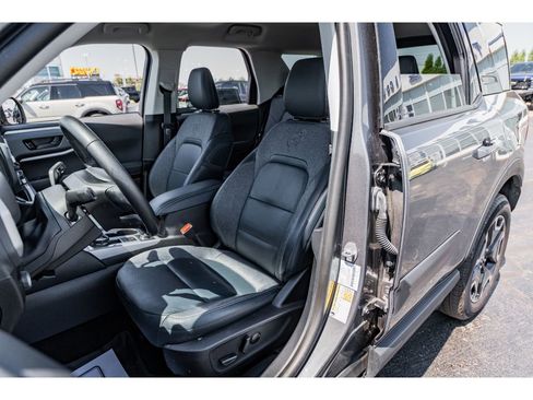 Used 2023 Ford Bronco Sport Outer Banks w/ Tech Package AWD/4WD image 8