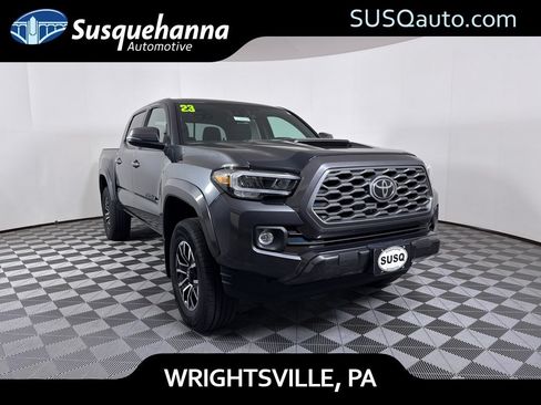 Used 2023 Toyota Tacoma TRD Sport AWD/4WD image 1