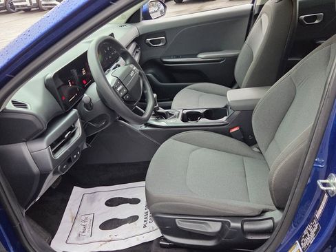 Used 2025 Kia K4 FWD image 5