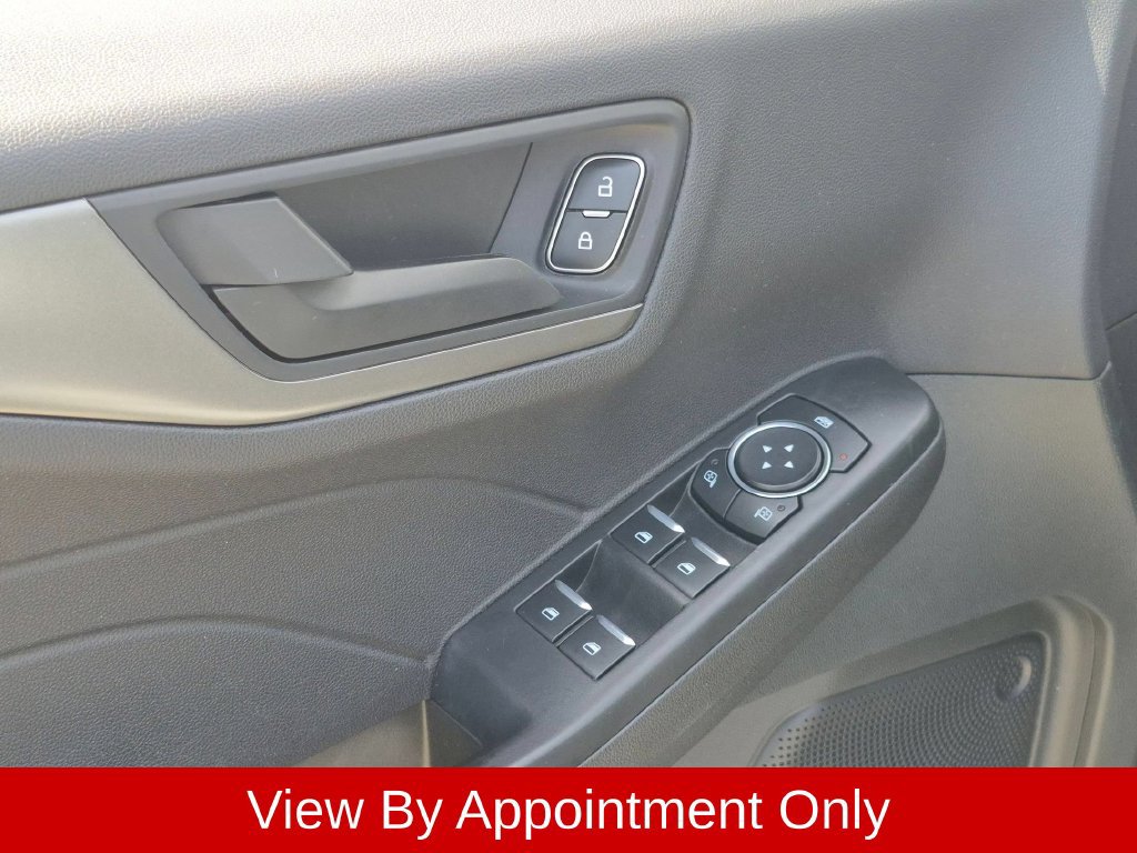 Used 2025 Ford Escape Active AWD/4WD image 22