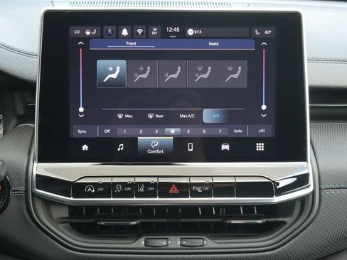 New 2026 Jeep Compass Limited AWD/4WD image 19