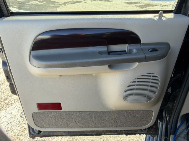 Used 2002 Ford Excursion Limited AWD/4WD image 22