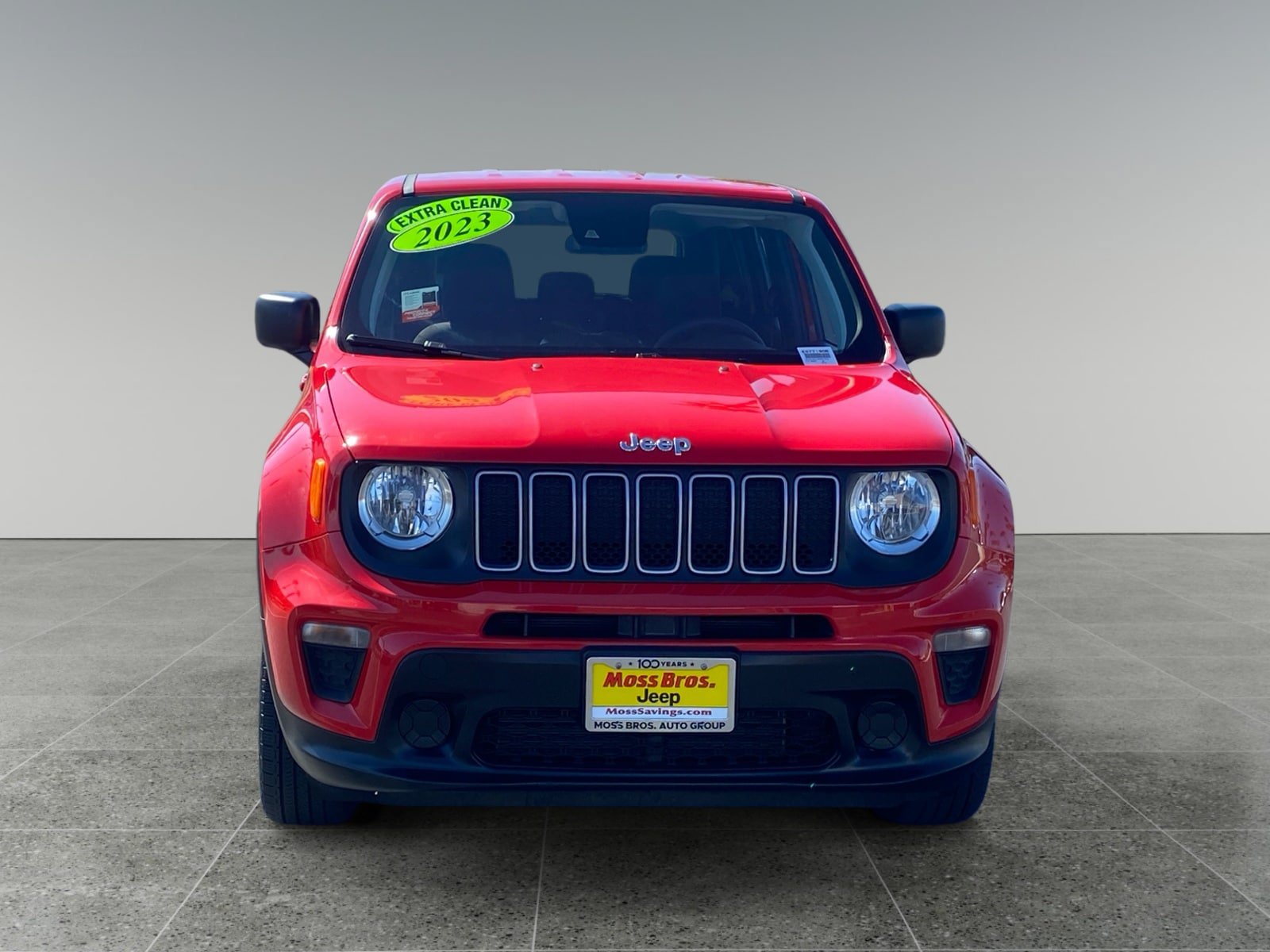 Used 2023 Jeep Renegade Latitude AWD/4WD image 8