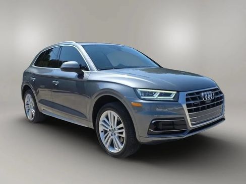 Used 2018 Audi Q5 Prestige w/ Prestige Package AWD/4WD image 3