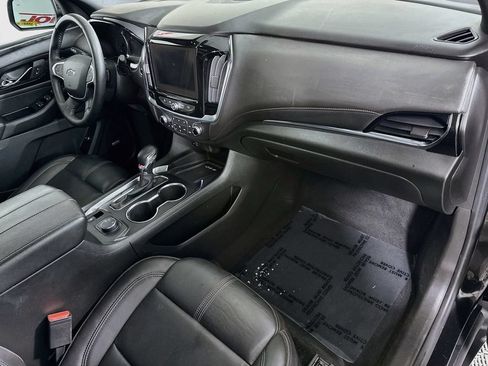 Used 2023 Chevrolet Traverse RS AWD/4WD image 33