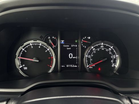 Used 2024 Toyota 4Runner TRD Off-Road Premium image 15