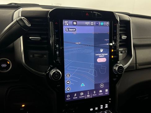 Used 2025 RAM 2500 Laramie image 13