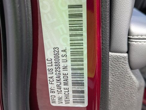 New 2025 Jeep Grand Cherokee L Altitude image 34