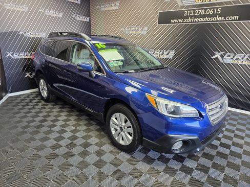 Used 2016 Subaru Outback 2.5i Premium image 7