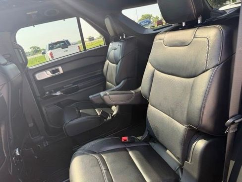 Used 2023 Ford Explorer ST w/ Equipment Group 401A AWD/4WD image 26