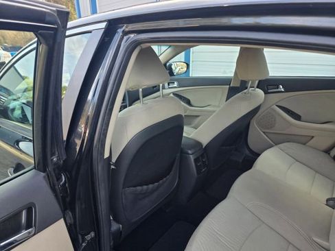 Used 2013 Kia Optima LX image 15