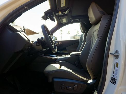 New 2026 BMW X3 xDrive30 w/ Premium Package image 10