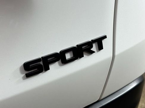 Used 2023 Honda HR-V Sport image 2