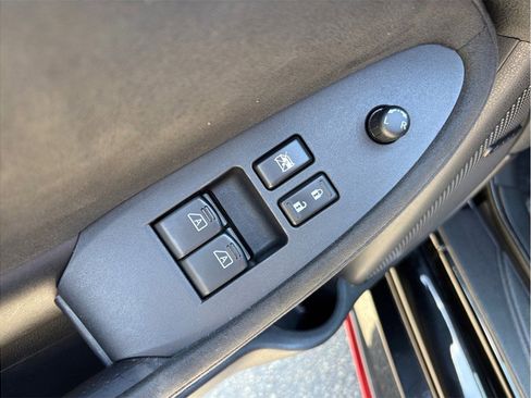 Used 2019 Nissan 370Z NISMO RWD image 19