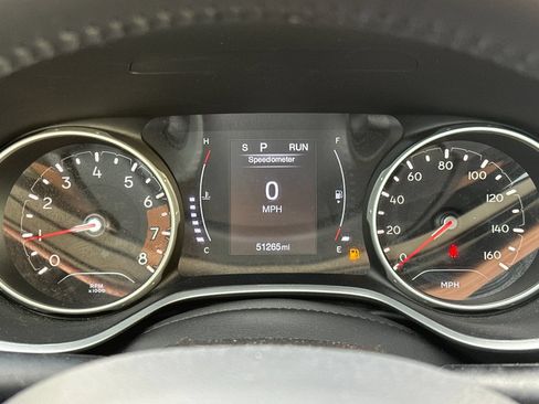 Used 2020 Jeep Compass Latitude AWD/4WD image 24