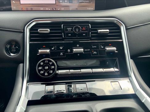 New 2026 Nissan Armada SL w/ Captain's Chari Seat Package image 17