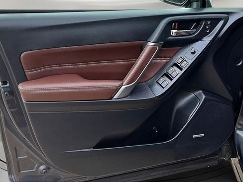 Used 2018 Subaru Forester 2.5i Touring image 21